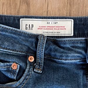 Gap high rise straight jeans so sz 32/14R